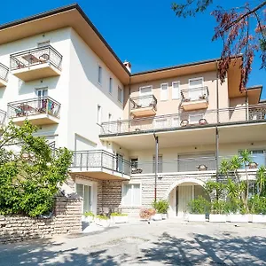 Residenza Panorama 3* Costermano