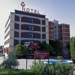 Europa 3* Rosate